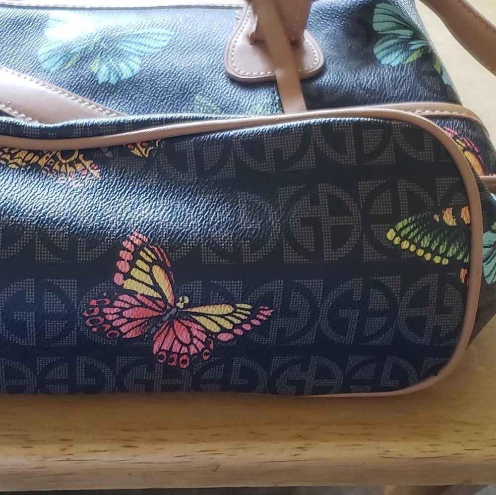 Gianna Butterfly 🦋 Purse 👜 - Picture 6 of 17